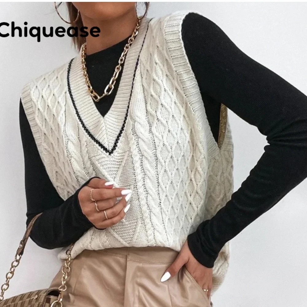 SHEIN Cream V-Neck Cable Knit Sweater Vest - Picture 3 of 3